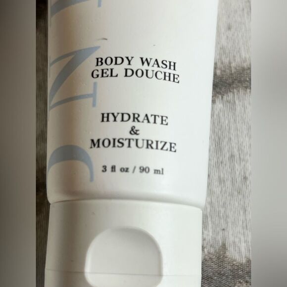 Oneiro Body Wash and Milk Cream duo, the best ever in skin care. 2 pc set - Picture 7 of 8